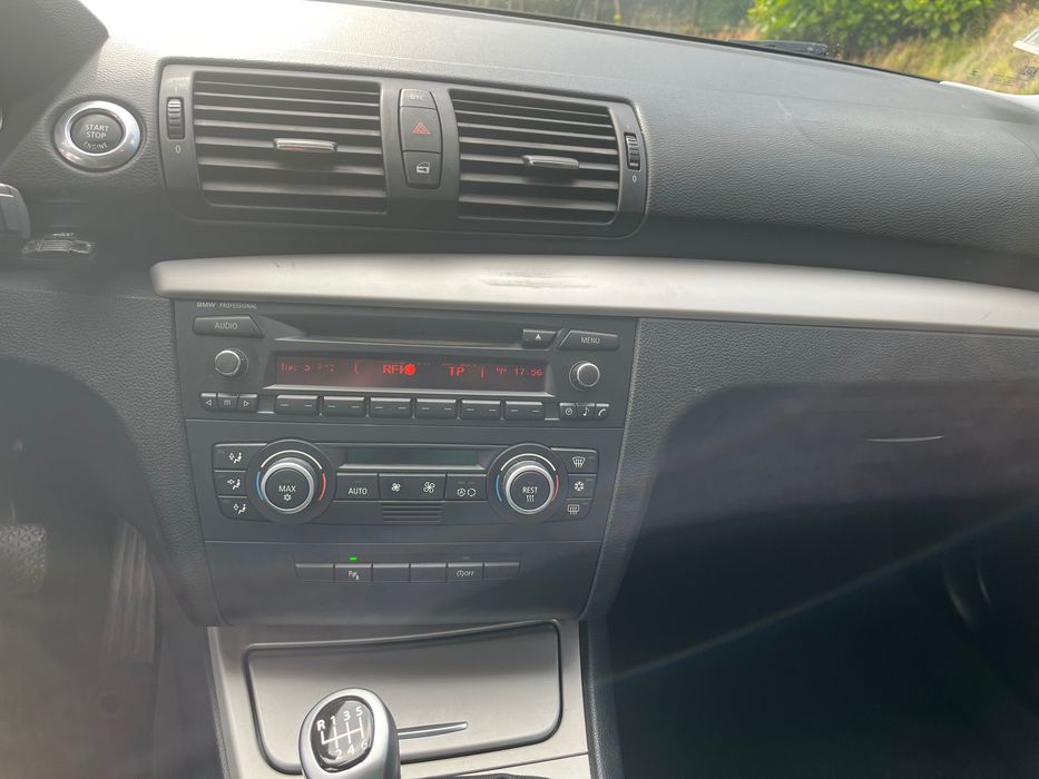 BMW 118d 143CV – Viatura Nacional Excelente Estado | Económico e Desportivo