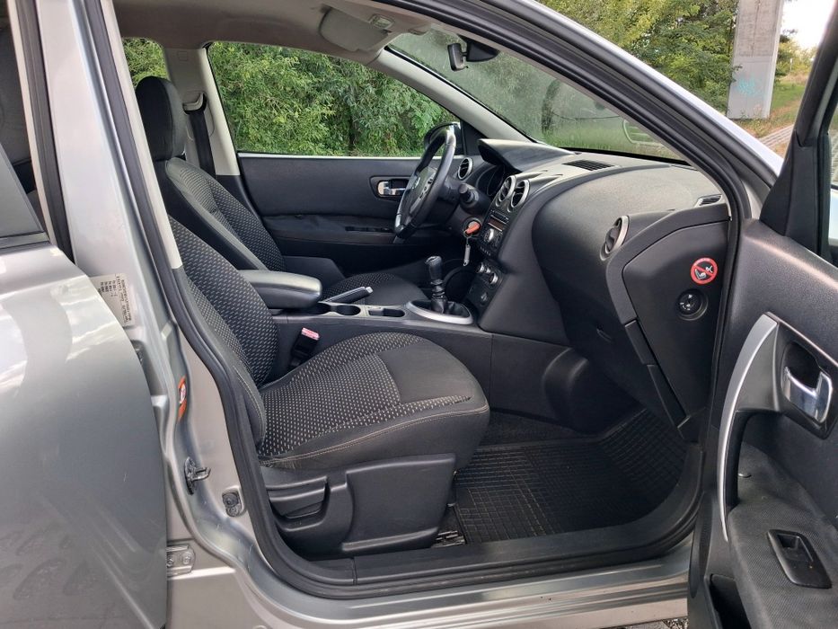 Nissan Qashqai 2.0 Benzyna SUV 6 Biegów