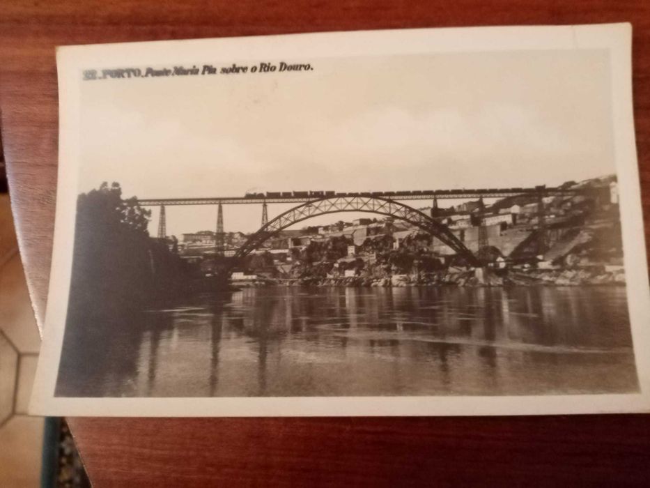 Postais da Ponte D. Maria Pia (de longe)