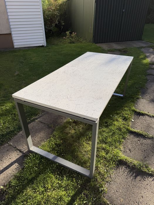 Biurko 180x80cm bardzo stabilne