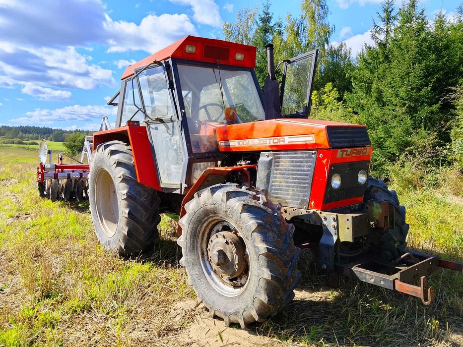 Zetor 10045 – solidna moc, gotowy do pracy!