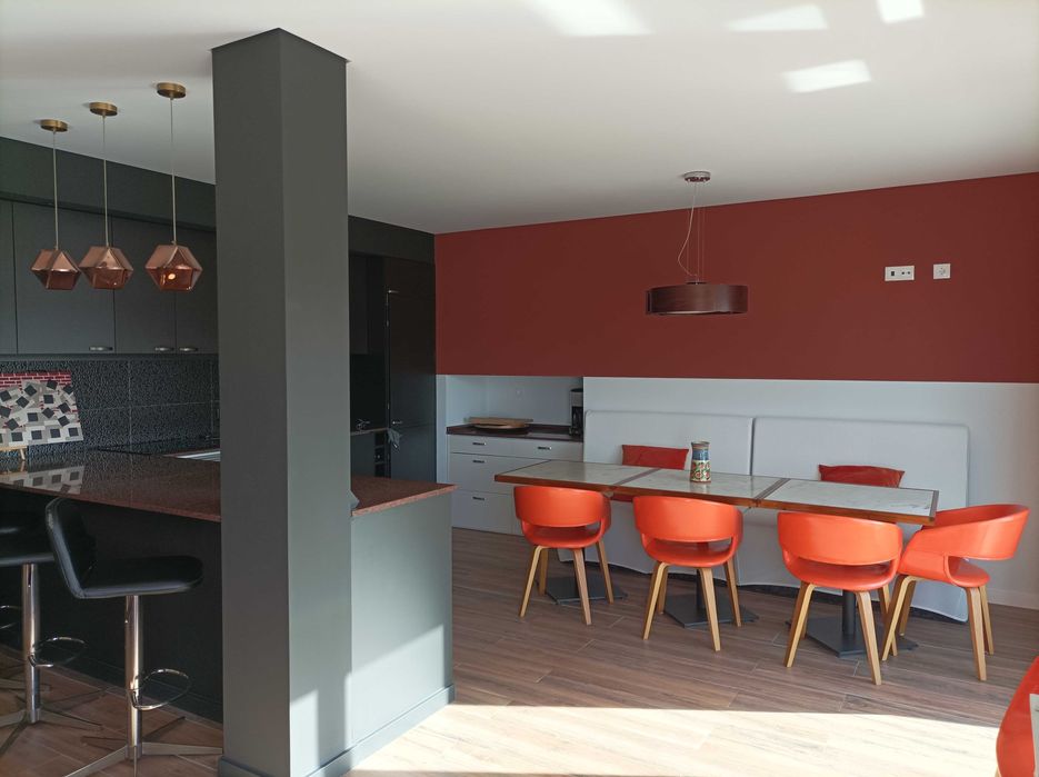 Penthouse T3 com garagem centro de Peniche.