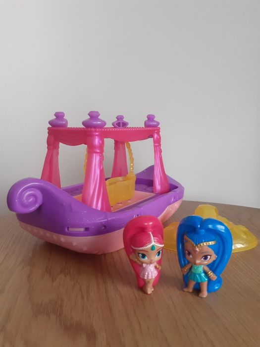 Fisher-Price Shimmer i Shine Magiczna łódka Dżinów
 Zabawka do kąpieli