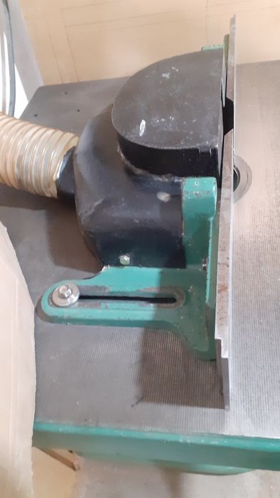 Фрезерний  верстат