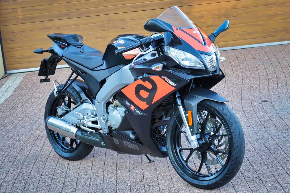 Aprilla RS4 – Chłodzona cieczą | Sportowy | v-max 80 km/h | Super stan | Transport Cała PL