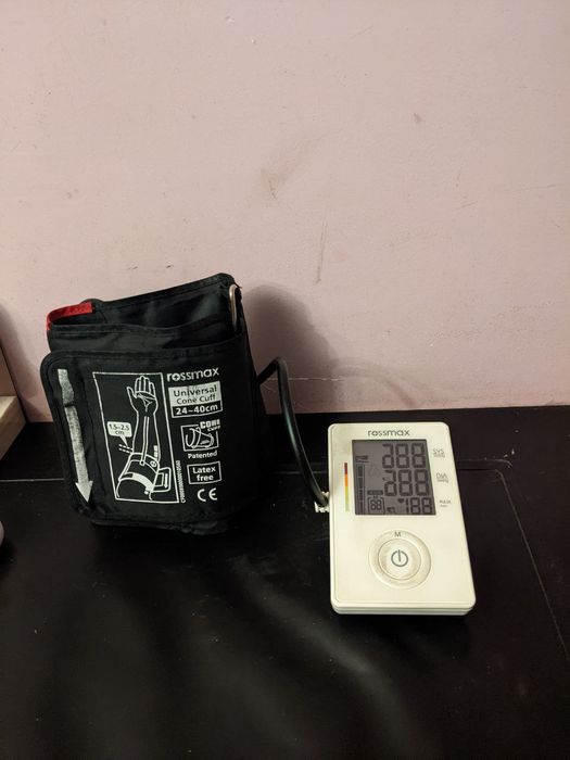 Тонометр RossMax автоматический