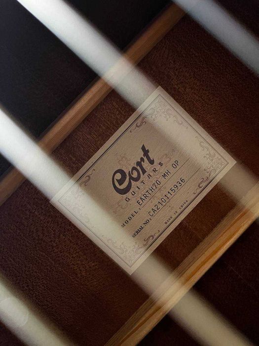 Акустическая гитара Cort Earth70 MH OP