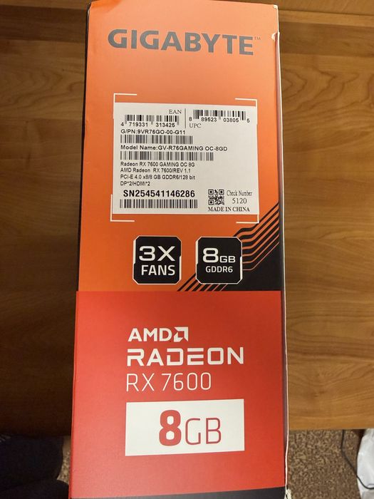 Продам відеокарту Gigabyte AMD Radeon RX 7600 Gaming OC 8G