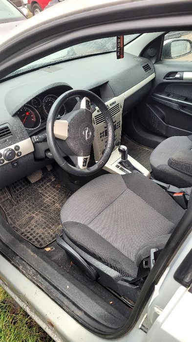 Opel Astra H разборка