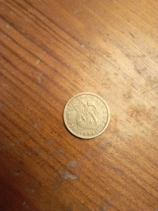 Moedas 2$50 Escudos anos 1976 a 1981