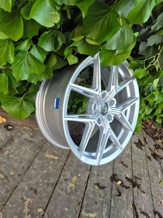 Диски нові Flow Forming  R17 5x114.3 Toyota Lexus Kia Hyundai Mazda