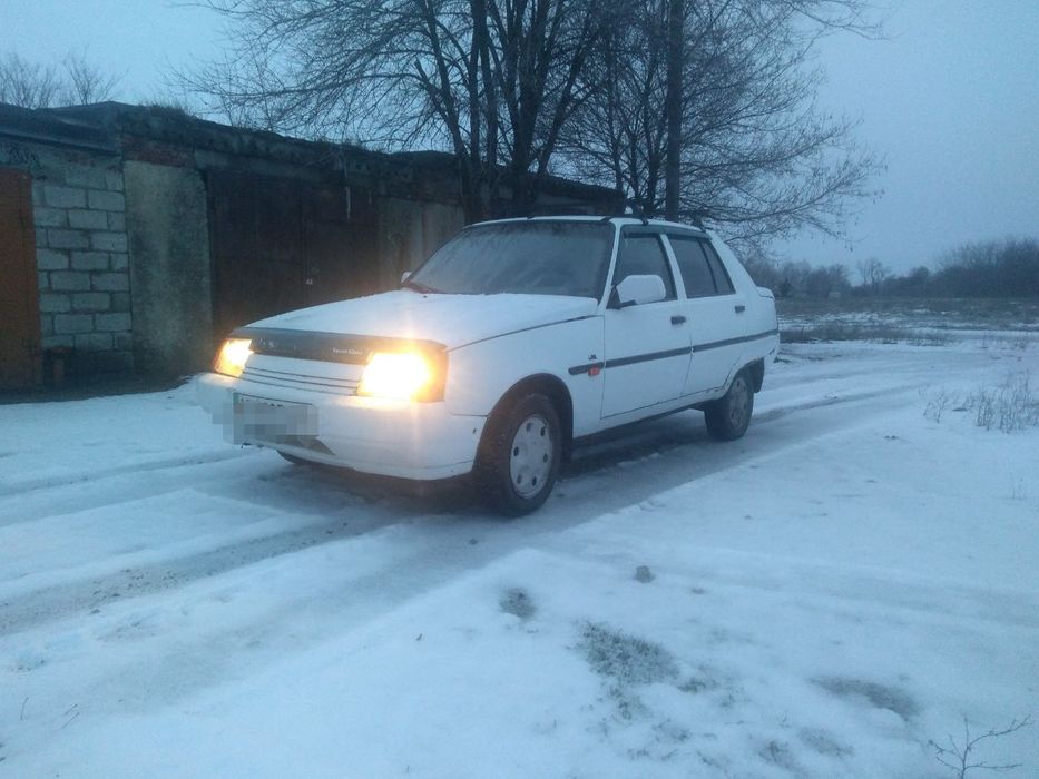 Продам авто "Славута"