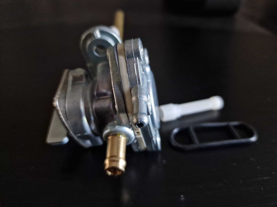 Torneira de gasolina Suzuki DRZ 400 LTZ400 Ozark