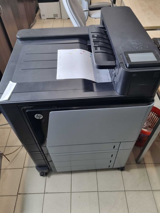 Kolorowa drukarka A3 HP m855 dn z przebiegiem 15 tyś super stan