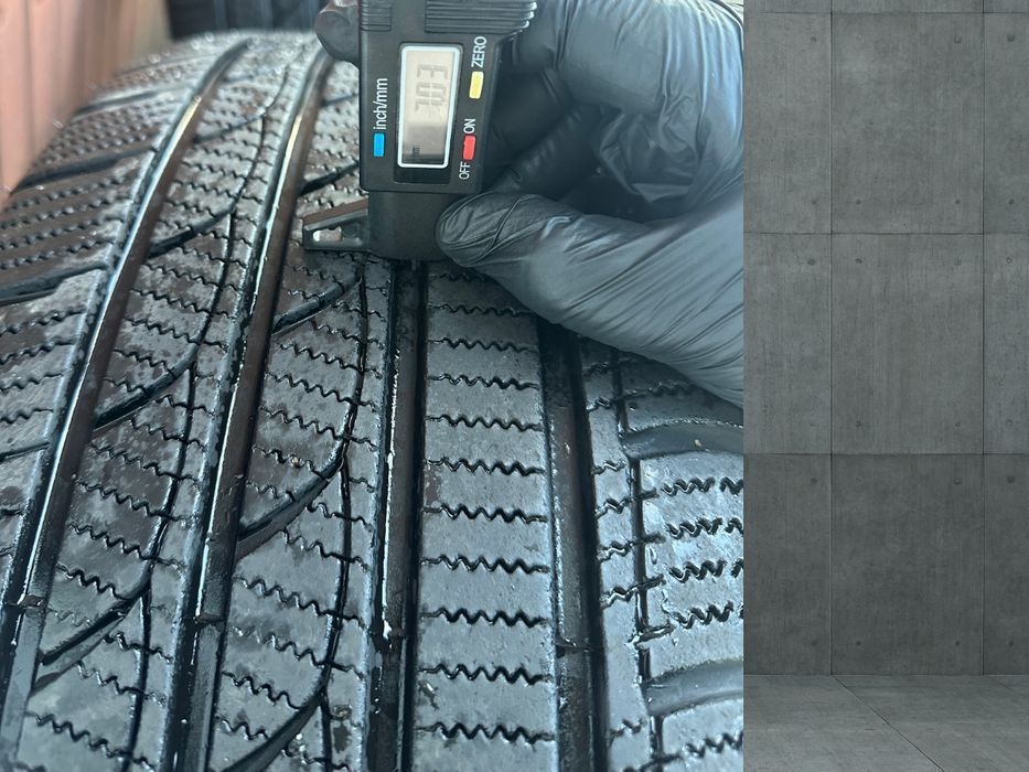 Felgi Koła 5x120 Land Rover Range Rower Sport opony zimowe 235/55R19