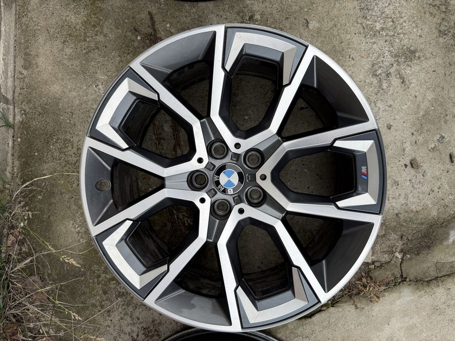 Продажа дисків на BMW R19