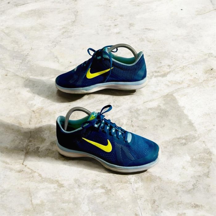 Nike Training In Season 5 rozmiar 39