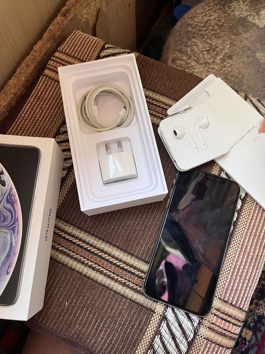 IPhone XS silver 512GB Neverlock айфон 10С