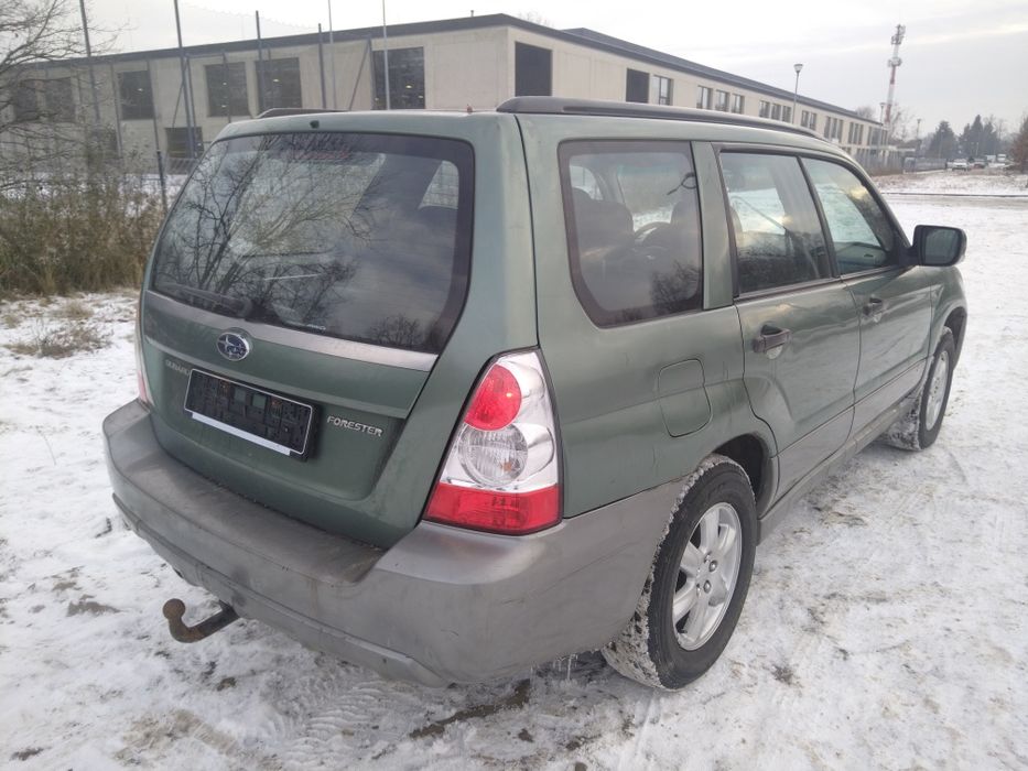 Subaru Forester SG 2.0