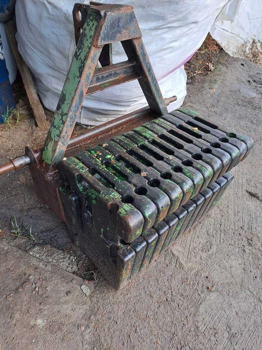 Obciążniki walizkowe John Deere 12 szt.