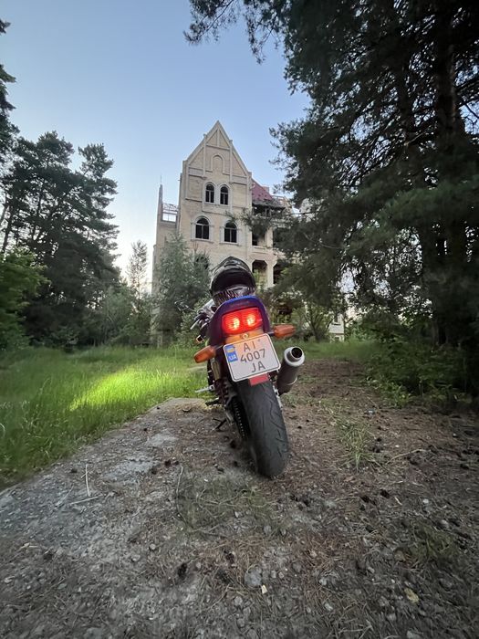 Honda CB400 Super Four Hyper Vtec1