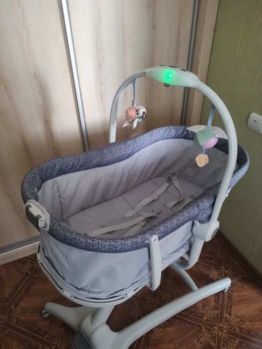 Продам люлька chicco