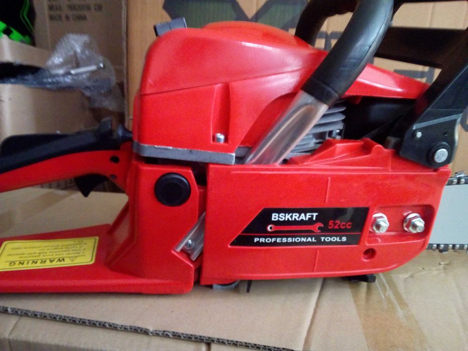 Motosserras Bscraft a gasolina 52cc-3.2Cv Lamina 50cm.Novas