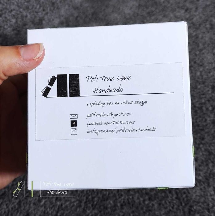 Pudełko, kartka, pamiątka Pierwszej Komunii Świętej, dla dziewczynki