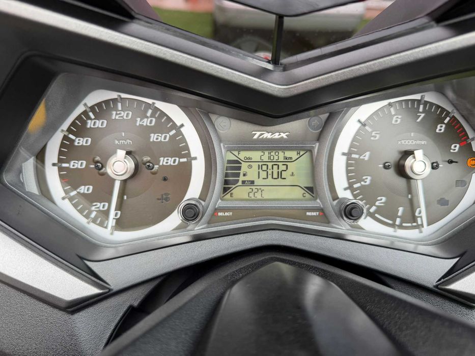 Yamaha TMAX 530 IRON MAX – 2016