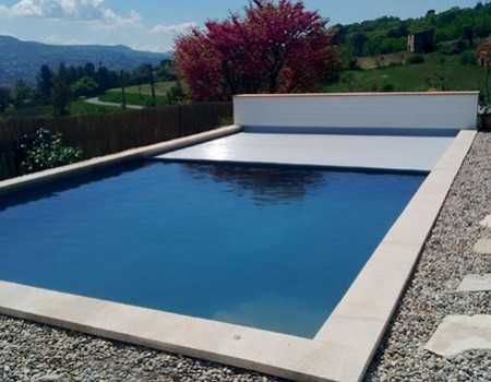 Cobertura de piscina elétrica modelo banco, laminas varias cores
