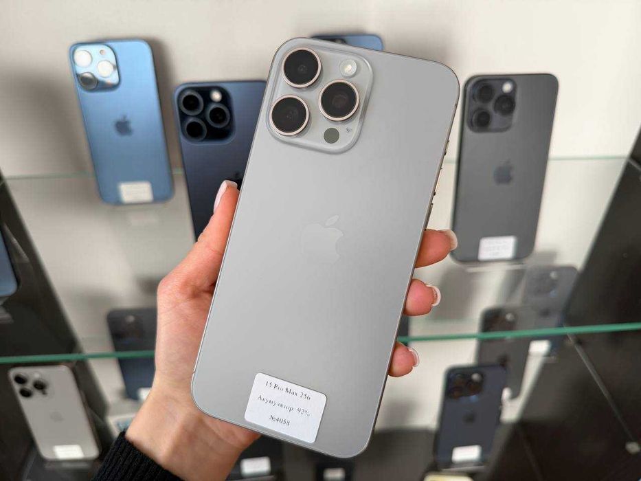 iPhone 15 Pro Max 256 gb Neverlock / від Магазину + Гарантія / Обмін