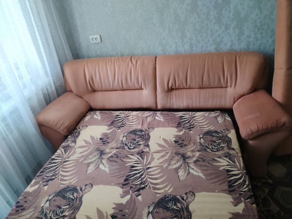 Діван, в доброму стані