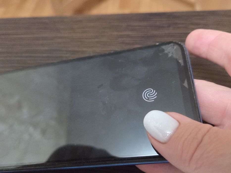Смартфон Samsung Galaxy A-50