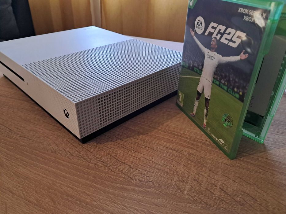 Consola Xbox One S - 1 T- Impecável - Usado