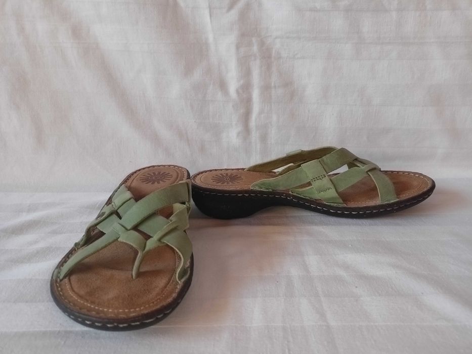 UGG roz. 38 / W 8/ - dł. wkł. 24,5 cm- skóra- stan bdb