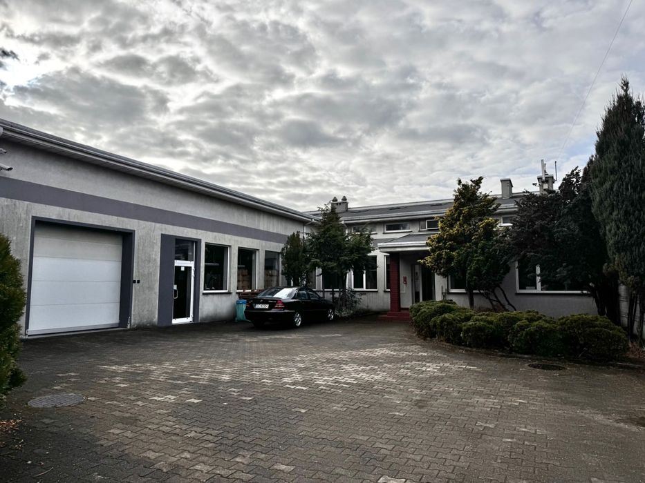 Bez prowizji Hala z pomieszczeniami biurowymi, socjalnymi, Wrzosowiak