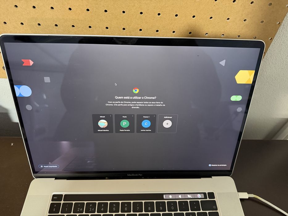 Macbook Pro 16 Polgadas