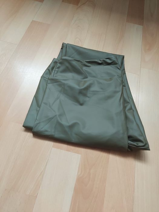 CALZEDONIA leginsy damskie a'la skóra