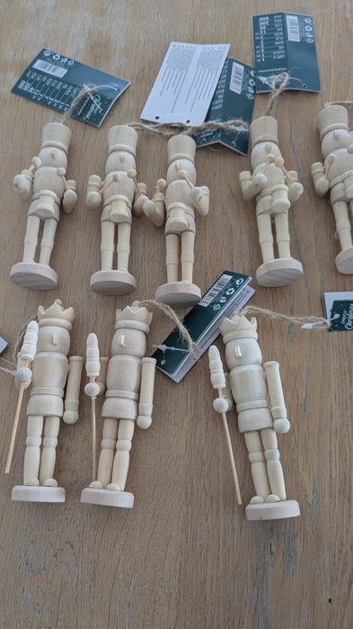 Zawieszki dziadek do orzechów 9 szt+ gratis