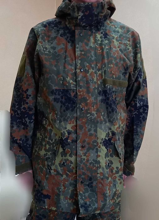 Водонепроникний костюм