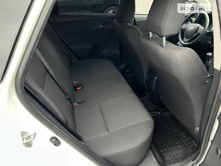 Автомобіль під викуп або оренда