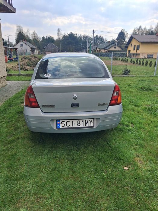 Samochod renault thalia