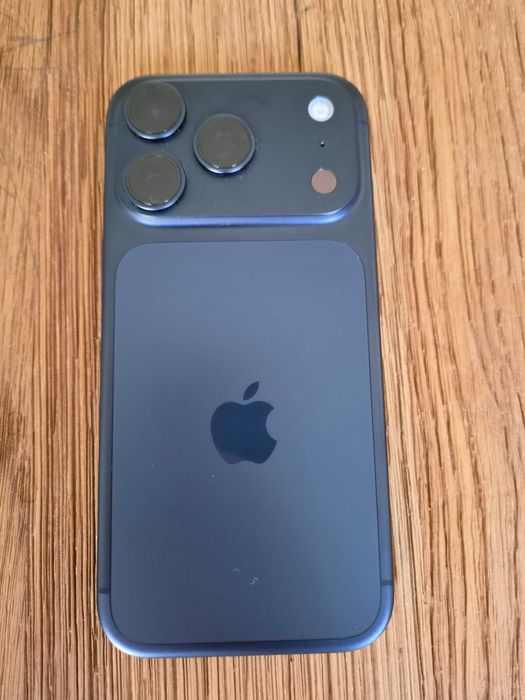 iPhone 17 Pro | 256GB | Azul Escuro
