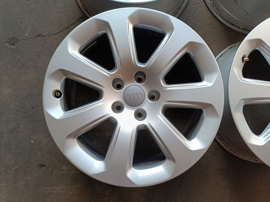 Alufelgi 17 Audi Q5 Q3 Q2 A6 A5 A4 A3 5x112 ET26