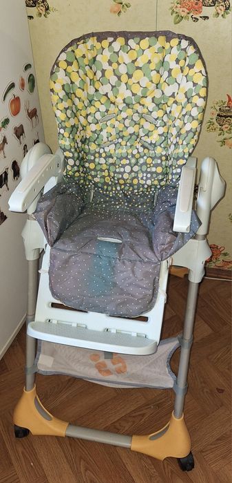 Стільчик для годування chicco polly
