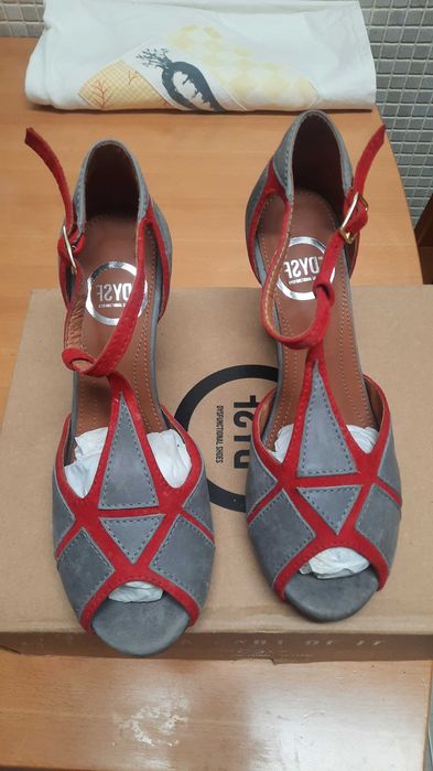 Sapatos altos nº 36