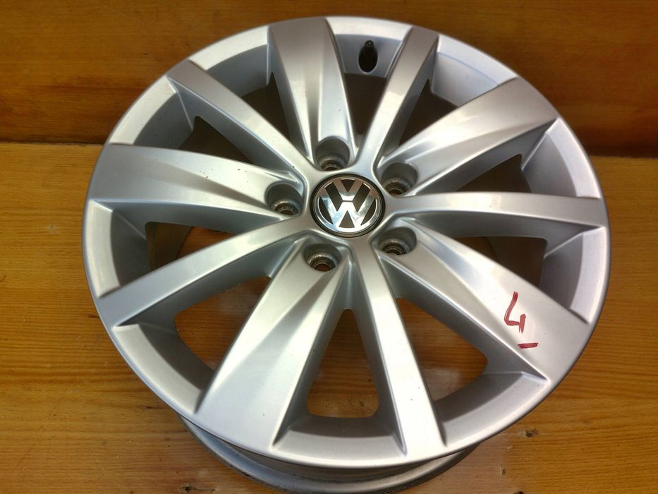 felga 3aa601025 vw passat b7 pojedyncza 7 x 16 et45 5x112 dekielek /3.4/