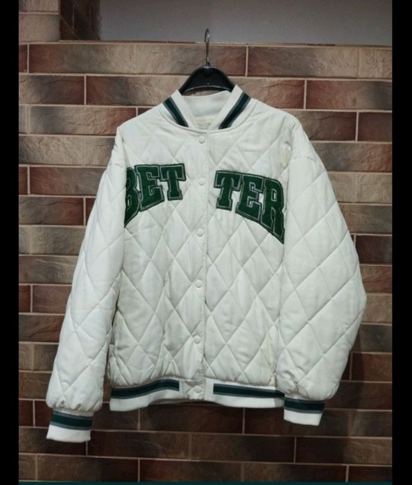 Куртка-бомбер жіноча