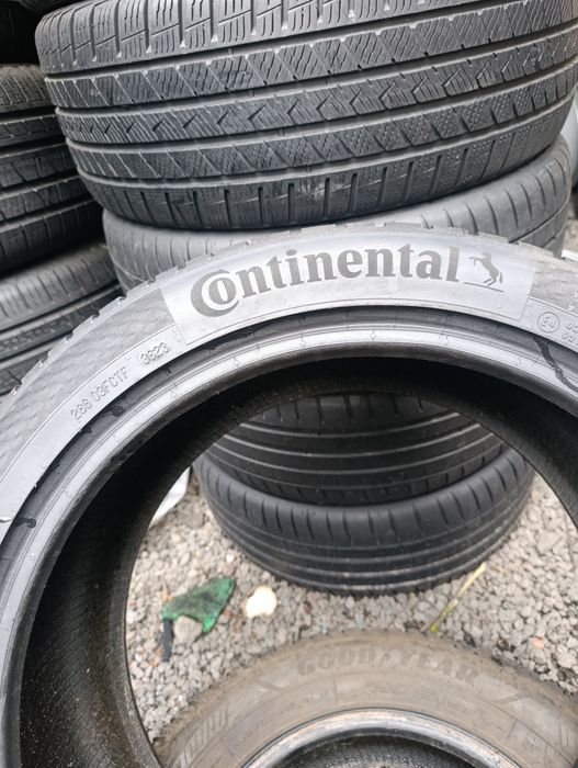 235/45/18 Continental All season contact 2