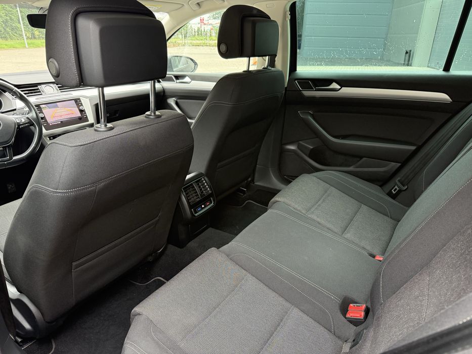 Volkswagen Passat B8 2.0 TDI Manual  2019r